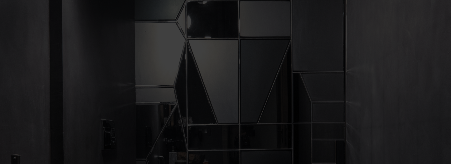 media-banner